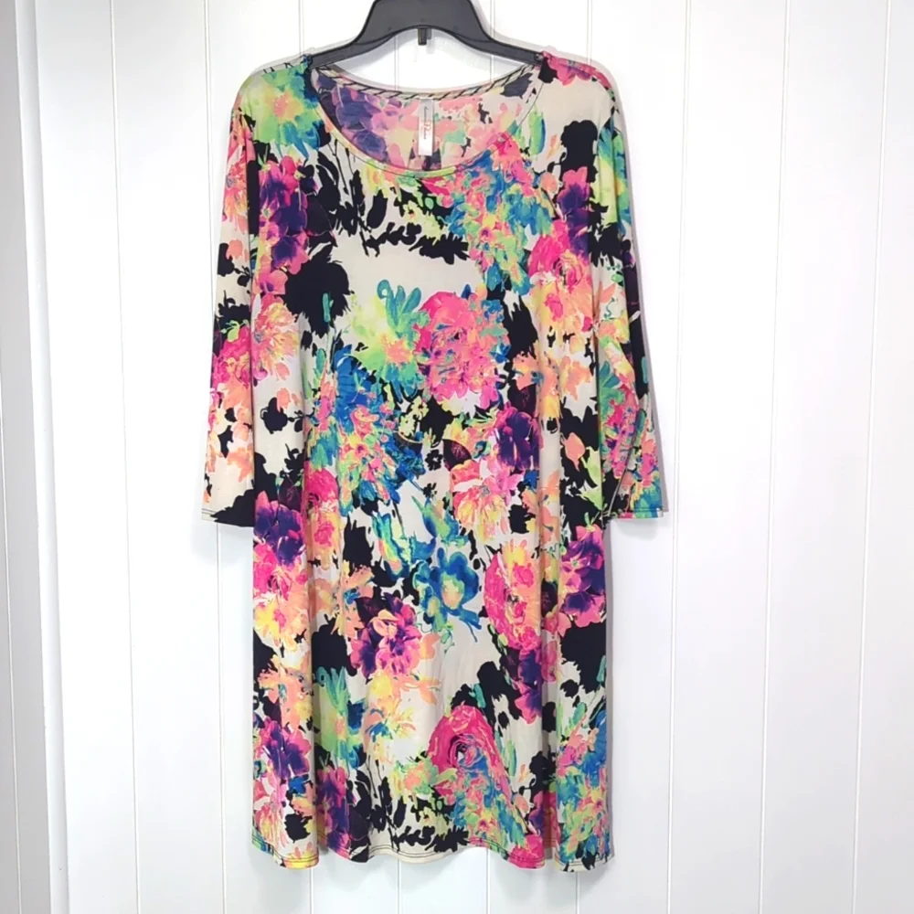 ❤️5/$25  Euc Pocket Floral Discount Diva Pocket Dress